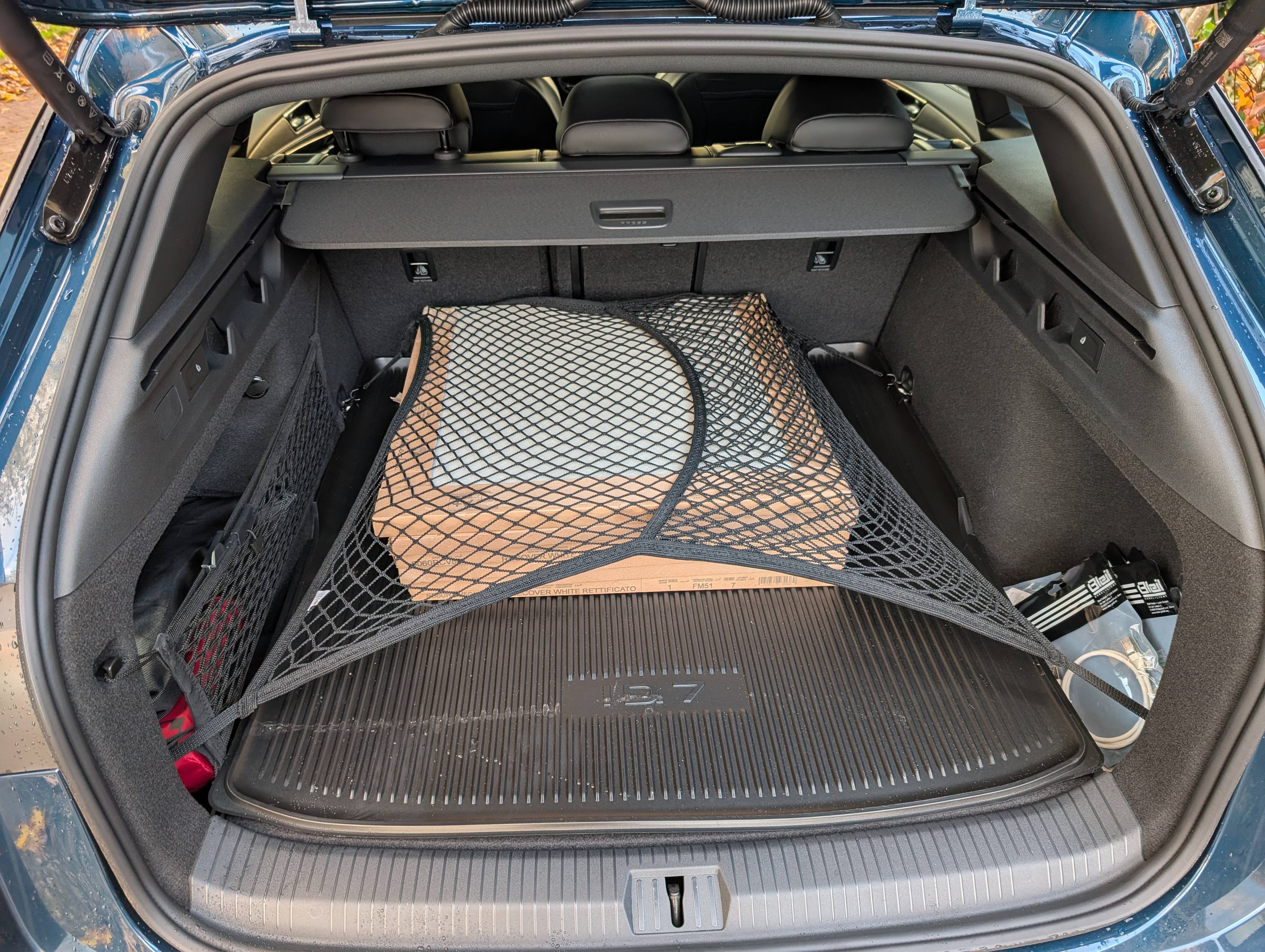 Afbeeldingslocatie: https://tweakers.net/i/XuaTsKjax-mARCuy4iy3DaZSmrc=/fit-in/4920x3264/filters:max_bytes(3145728):no_upscale():strip_icc():strip_exif()/f/image/6T2FxHf9ocXSQ86H1ZO7TOE7.jpg?f=user_large