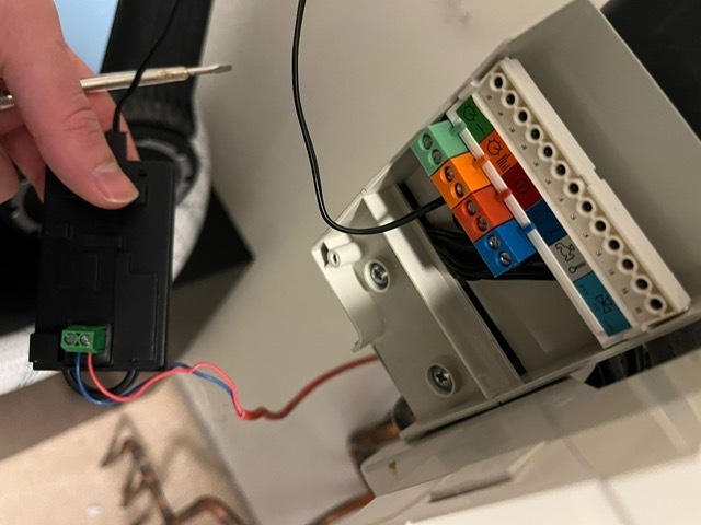 Afbeeldingslocatie: https://tweakers.net/i/Y0ZtzoM5YGqCWZOmat-Q-nKOsOI=/fit-in/4920x3264/filters:max_bytes(3145728):no_upscale():strip_icc():strip_exif()/f/image/O3se753PAmrhwnJjVz0Y7SeS.jpg?f=user_large