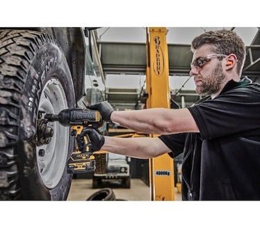 DeWalt DCF900P2G-QW