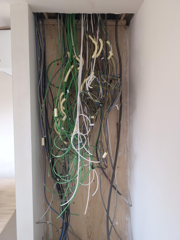 Afbeeldingslocatie: https://tweakers.net/i/Y248UjBXltdyUrx_eVjeXI9V-C8=/x800/filters:strip_icc():strip_exif()/f/image/Ji4EpQd9hNdwTNVS31OofPf3.jpg?f=fotoalbum_large