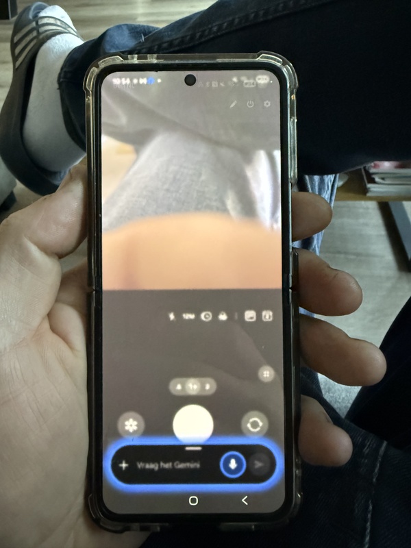 Afbeeldingslocatie: https://tweakers.net/i/Y37q-0pMHgNCEvhlyzmpKKBuuO0=/x800/filters:strip_icc():strip_exif()/f/image/Y19VlFQg7BJhjnt2ct23g4Ha.jpg?f=fotoalbum_large