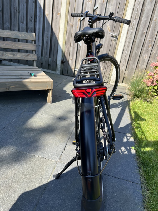 Afbeeldingslocatie: https://tweakers.net/i/Y8Bglw9LO-cmPaY8npoIOy0t2kI=/x800/filters:strip_icc():strip_exif()/f/image/7e8XzhECfRIqpADO4e8XicWU.jpg?f=fotoalbum_large