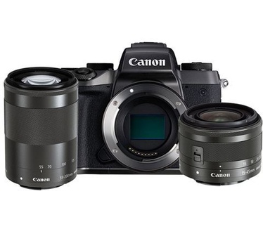 Canon M5 + 15-45mm f/3.5-6.3 IS STM + 55-200mm f/4.5-6.3 Zwart