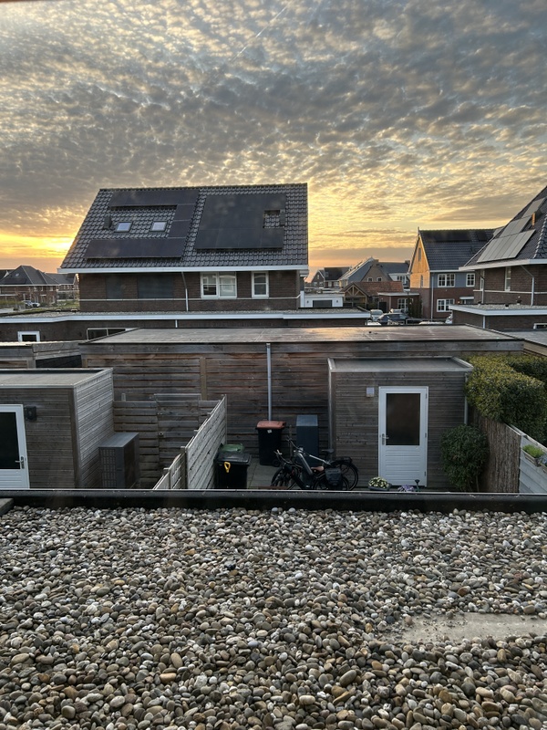 Afbeeldingslocatie: https://tweakers.net/i/YER7WOhkNJhtT2ab2XAl-Zof_fU=/x800/filters:strip_icc():strip_exif()/f/image/zkn1TiI1tOeSRzQyktN9r26k.jpg?f=fotoalbum_large