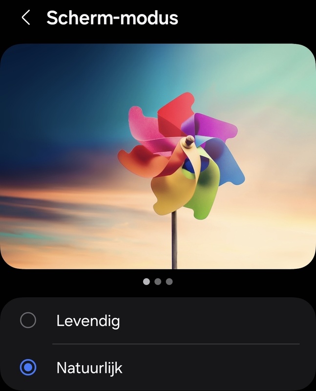 Afbeeldingslocatie: https://tweakers.net/i/YEflaJExs8U8FdAhXnetpmOmrCo=/x800/filters:strip_icc():strip_exif()/f/image/JyYe318FIiVe9wcsGNhKpOSx.jpg?f=fotoalbum_large