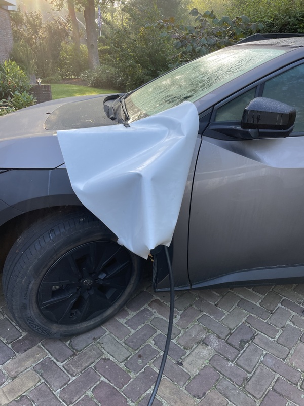 Afbeeldingslocatie: https://tweakers.net/i/YFdNQeUirVB0y0uxHOdfK2a5_fY=/x800/filters:strip_icc():strip_exif()/f/image/NEoVplu6jQoKZL3ltuOjkker.jpg?f=fotoalbum_large