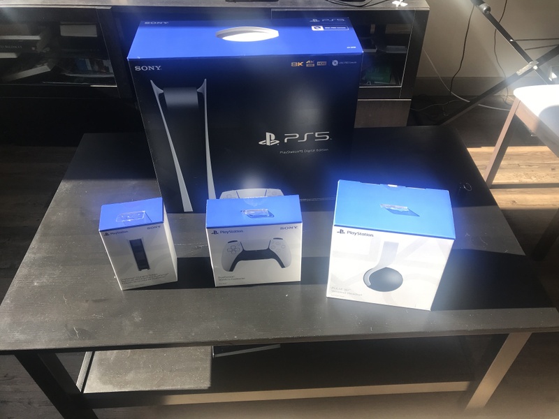 Afbeeldingslocatie: https://tweakers.net/i/YFmJ8l1yqhPPNfbzVUVcsam8qPg=/800x/filters:strip_icc():strip_exif()/f/image/nwBo8llkXGhM7bJ7D3qrw7I4.jpg?f=fotoalbum_large