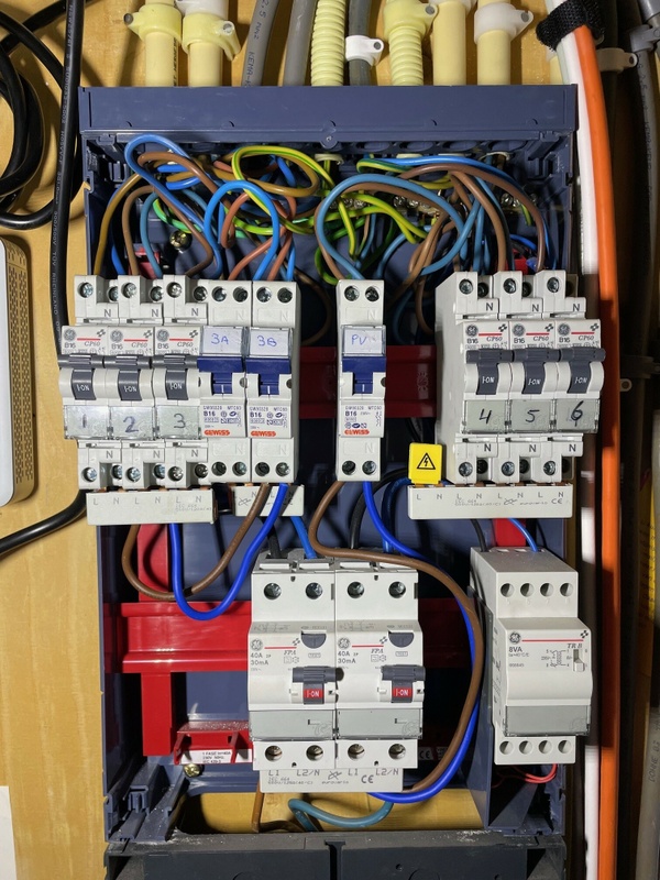 Afbeeldingslocatie: https://tweakers.net/i/YGEN0-SLRV02y7234dYrS8eOWRo=/x800/filters:strip_icc():strip_exif()/f/image/App75txpQObZdTYwPh4Bf9XD.jpg?f=fotoalbum_large