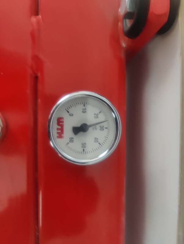 Afbeeldingslocatie: https://tweakers.net/i/YGVsW1ZADLnl_AOBnmd-ZAX1n00=/x800/filters:strip_icc():strip_exif()/f/image/UJ91AQhzWaUjyyEoJjhSoGLi.jpg?f=fotoalbum_large