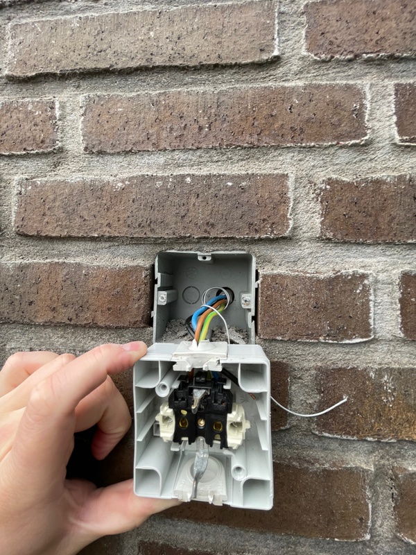 Afbeeldingslocatie: https://tweakers.net/i/YKaiwnJ_NCd04EkKVdwyx46W9rY=/x800/filters:strip_icc():strip_exif()/f/image/0DgYRrqAaBjqgL3nBgq7ep7k.jpg?f=fotoalbum_large