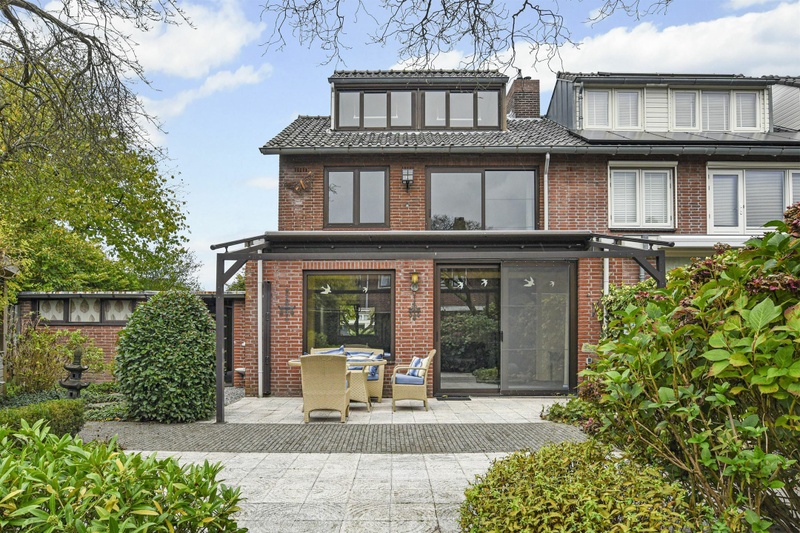 Afbeeldingslocatie: https://tweakers.net/i/YRZh86Aip-CldFLo7ZOknWox2DA=/800x/filters:strip_icc():strip_exif()/f/image/JkphYUrEzymsqKrg8MCnMS6o.jpg?f=fotoalbum_large