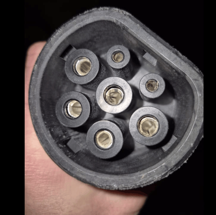 Afbeeldingslocatie: https://tweakers.net/i/YRbi5cF8XX1euZrvb9GvcBB9YSM=/fit-in/4000x4000/filters:no_upscale():strip_exif()/f/image/Gj3V4FLAmcRIhJKIXpw4mUIN.png?f=user_large