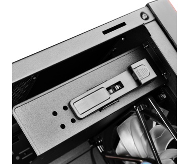 Silverstone RL05 (Window)