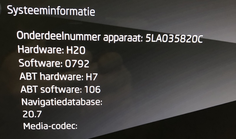 Afbeeldingslocatie: https://tweakers.net/i/YbNTV0pcaVSo6gFTERjIgahJ7r4=/800x/filters:strip_icc():strip_exif()/f/image/kthau3d24PGg1G5VCf3egXhW.jpg?f=fotoalbum_large