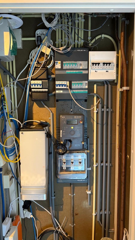Afbeeldingslocatie: https://tweakers.net/i/YhqvtKuEXQs2EqhgEd2x2PLAzPk=/x800/filters:strip_icc():strip_exif()/f/image/wjKLvGjjYXTOGm8pdfhz4aog.jpg?f=fotoalbum_large