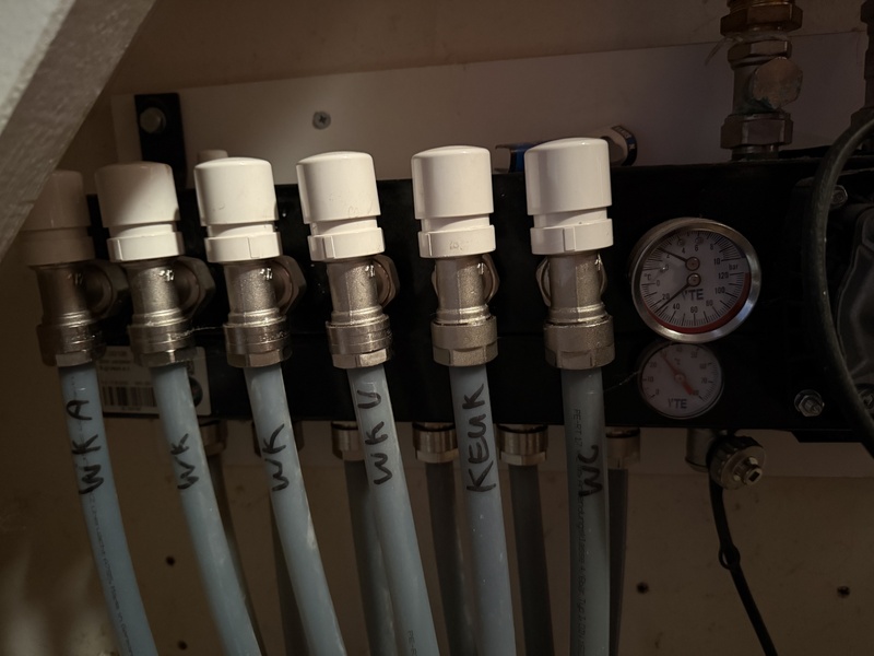 Afbeeldingslocatie: https://tweakers.net/i/YivXo0ofclGPNOgKVHNP01YPmag=/800x/filters:strip_icc():strip_exif()/f/image/ImGB0tZXMN41Fyx4rPvYZ077.jpg?f=fotoalbum_large