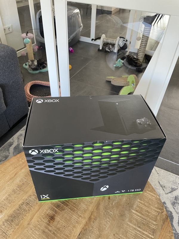 Afbeeldingslocatie: https://tweakers.net/i/YiwOakXrMHbkDRApJUA9qbjcphY=/x800/filters:strip_icc():strip_exif()/f/image/py7lFgsoInCmsWnPoIVaVzWa.jpg?f=fotoalbum_large