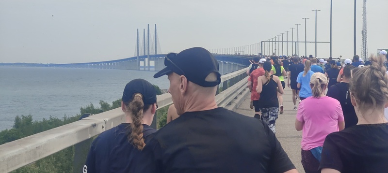 Afbeeldingslocatie: https://tweakers.net/i/YjpXIvhxHusEJyfr7kHn3K9hO4Q=/800x/filters:strip_icc():strip_exif()/f/image/IwsXt3ho5GkIuAfusHBlzJfB.jpg?f=fotoalbum_large