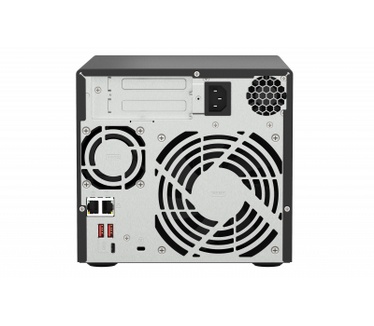 QNAP TS-473A