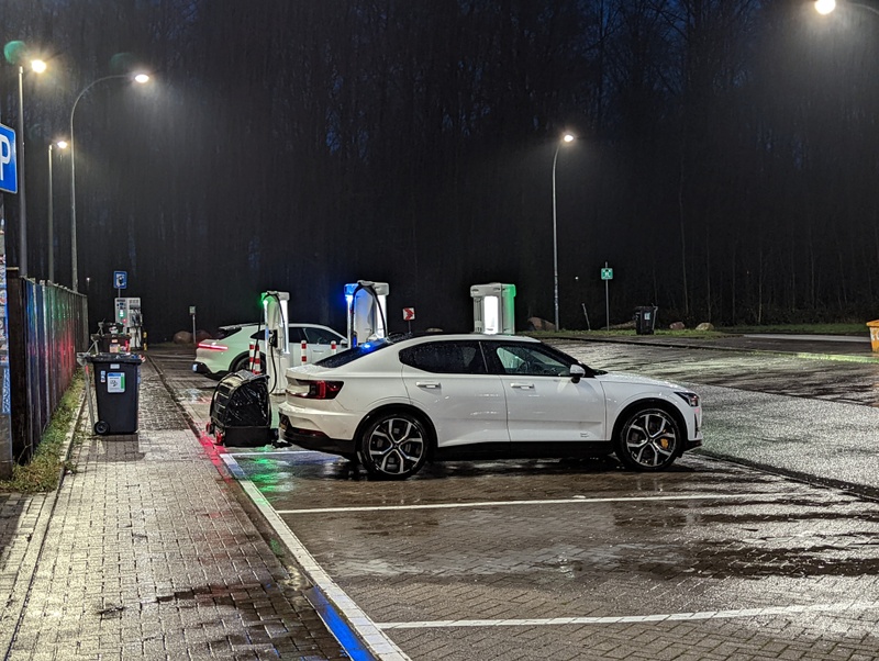Afbeeldingslocatie: https://tweakers.net/i/Yp2k_ETHc9p5pvSvIhbkBQ8Bwkc=/800x/filters:strip_icc():strip_exif()/f/image/lN04pMY3b5BfcDHOAPeLTwj2.jpg?f=fotoalbum_large