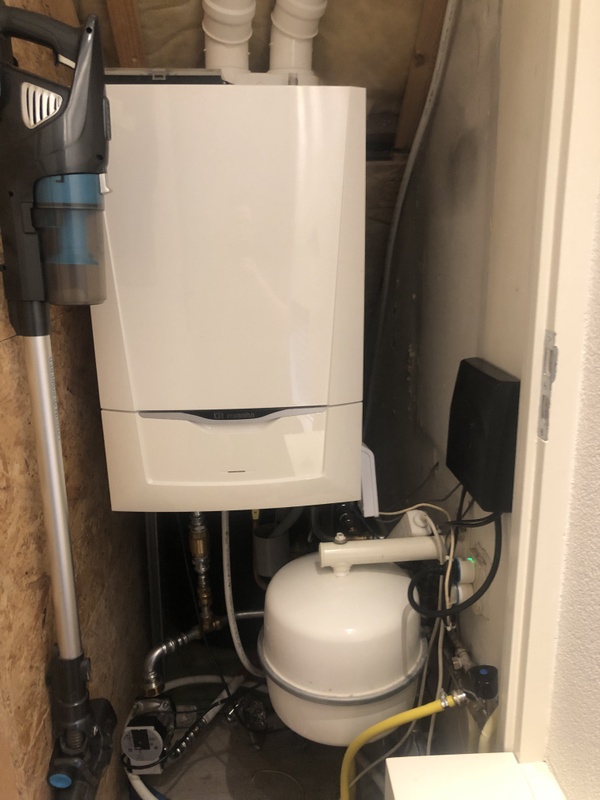 Afbeeldingslocatie: https://tweakers.net/i/Yp7_Q3LmvDJgkfDttGSNcPa29Dc=/x800/filters:strip_icc():strip_exif()/f/image/mwnlrANfO33yN9A2eoyxyqWT.jpg?f=fotoalbum_large