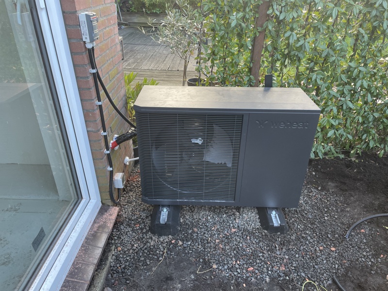 Afbeeldingslocatie: https://tweakers.net/i/YpIy5OGSC_JbDldI3iWuHoUOt4E=/800x/filters:strip_icc():strip_exif()/f/image/65GRPllxhtHy03gAuMRicKFs.jpg?f=fotoalbum_large