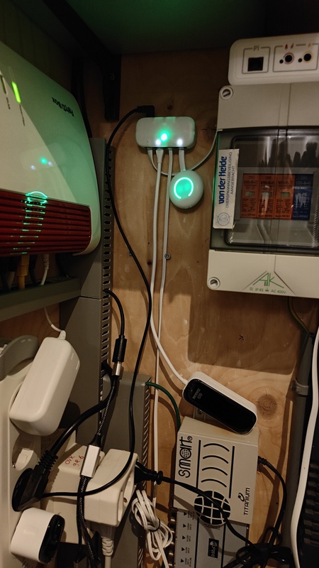 Afbeeldingslocatie: https://tweakers.net/i/Yq7v_U-olvTp3xYSvFvJhfssCBA=/x800/filters:strip_icc():strip_exif()/f/image/Wkdk64iaYUjgqWzVm8S4gAY6.jpg?f=fotoalbum_large