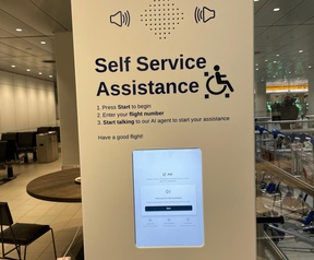 Axxicom-spraakassistent Schiphol