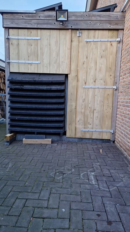 Afbeeldingslocatie: https://tweakers.net/i/YwKd-SzVBlc7dI0MYQWj9OdSb_0=/x800/filters:strip_icc():strip_exif()/f/image/grEoOnsYdfK3jevtngK0kYZa.jpg?f=fotoalbum_large