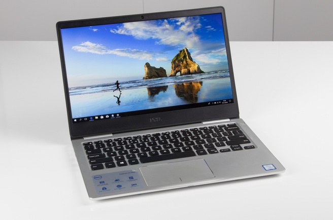 Dell Inspiron 13 7370