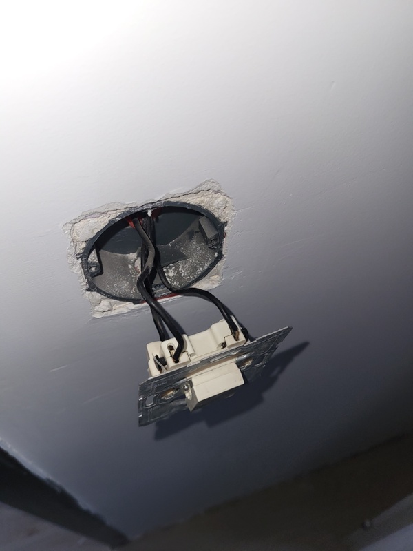 Afbeeldingslocatie: https://tweakers.net/i/Z4Dx1GN8Uz9avl6eiB-psOOUBOA=/x800/filters:strip_icc():strip_exif()/f/image/UnnkVLKYzBnwHCvFPEYztG9o.jpg?f=fotoalbum_large