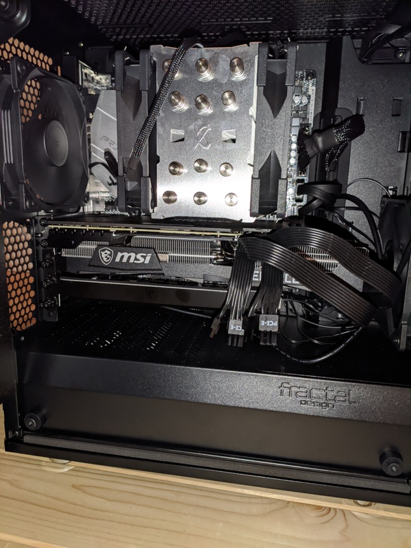 Afbeeldingslocatie: https://tweakers.net/i/Z5rjPAaKLh08KyY7sGwBK1MVyBI=/x800/filters:strip_icc():strip_exif()/f/image/mGNBxWRW2XIoz8RjGJsbvDXW.jpg?f=fotoalbum_large