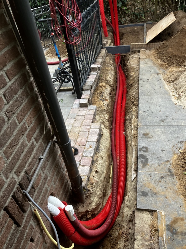 Afbeeldingslocatie: https://tweakers.net/i/Z89c59Z3puLAMFbGyaTTR_Klh7E=/x800/filters:strip_icc():strip_exif()/f/image/H63Ap85bQC3mO57PUUaHqV3E.jpg?f=fotoalbum_large