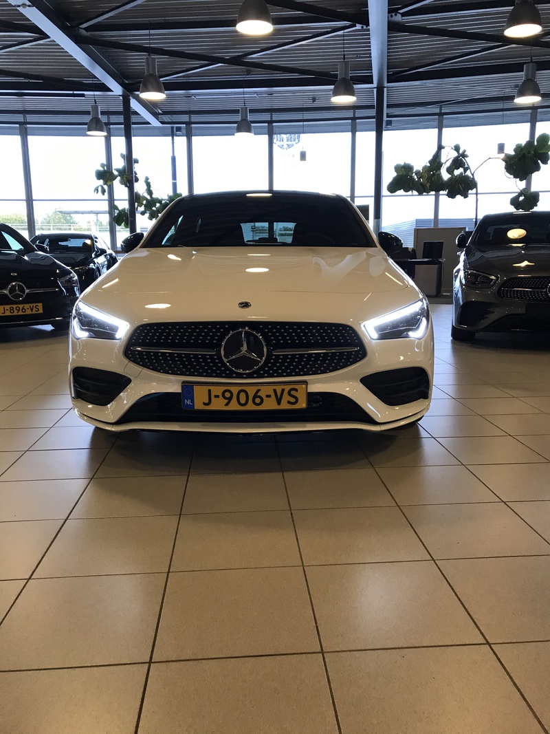 Afbeeldingslocatie: https://tweakers.net/i/Z8UVA0XbgHwNEaEJcU-XjaeV4Y8=/800x/filters:strip_icc():strip_exif()/f/image/ykWGWKy8f0PylusVbkrXoDgl.jpg?f=fotoalbum_large