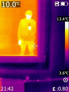 Afbeeldingslocatie: https://tweakers.net/i/ZCOQDcihmkMFebpQlIpryIh0-Hk=/fit-in/4920x3264/filters:max_bytes(3145728):no_upscale():strip_icc():strip_exif()/f/image/3lYMlUjV1hQZJWxaw0NIg4br.jpg?f=user_large