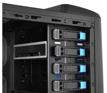 Thermaltake Chaser A41 Zwart