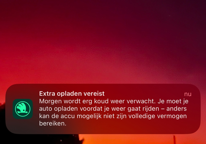 Afbeeldingslocatie: https://tweakers.net/i/ZGj0UOlo-k352rkvCPwM8FNAXpk=/800x/filters:strip_icc():strip_exif()/f/image/17c7CkbRZnx4ESOBXwaqXPH9.jpg?f=fotoalbum_large