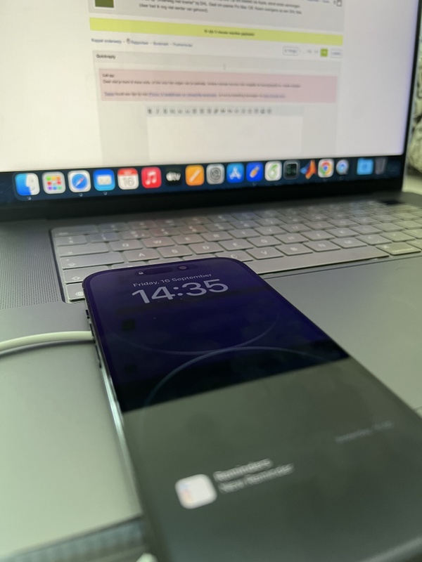 Afbeeldingslocatie: https://tweakers.net/i/ZGnFZjqGwJraw7KsVJzBYskxfLw=/x800/filters:strip_icc():strip_exif()/f/image/YCApbbdq9sQ7Bx4BIQKcc1at.jpg?f=fotoalbum_large