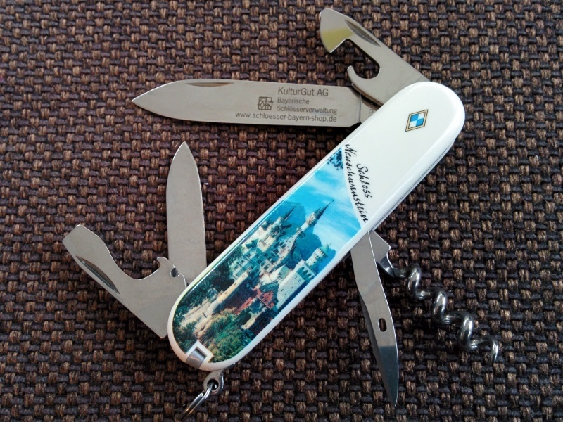 Afbeeldingslocatie: https://tweakers.net/i/ZK1nbFATMu0uFYYZcHQD4q0Kl4Y=/fit-in/4920x3264/filters:max_bytes(3145728):no_upscale():strip_icc():strip_exif()/f/image/LBkpULX7mOxWzQkqQ7k5m5wH.jpg?f=user_large