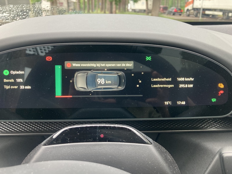 Afbeeldingslocatie: https://tweakers.net/i/ZNIqsLlaAzjTIj40A5icuz5OQB4=/800x/filters:strip_icc():strip_exif()/f/image/J0y2vJgeZFF38wTbIJpubHjW.jpg?f=fotoalbum_large