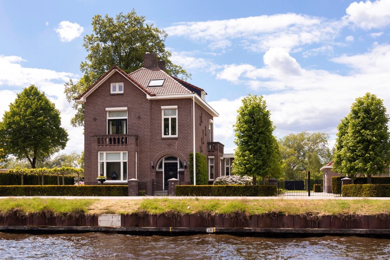 Afbeeldingslocatie: https://tweakers.net/i/ZP6M8aMZnWC6u719U-C-1mYTfGw=/800x/filters:strip_icc():strip_exif()/f/image/8XOx3hUMX9ZeUEdHOzxm8nNm.jpg?f=fotoalbum_large