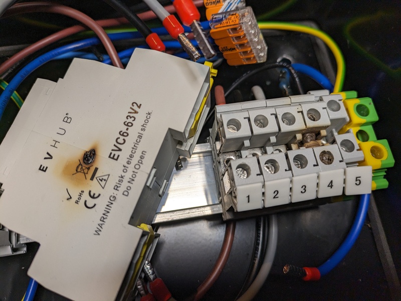 Afbeeldingslocatie: https://tweakers.net/i/ZQNwqbRO0P53gwv0rxq441JHwmQ=/800x/filters:strip_icc():strip_exif()/f/image/ES8nAomnTCMIXLATWNBVRTvX.jpg?f=fotoalbum_large