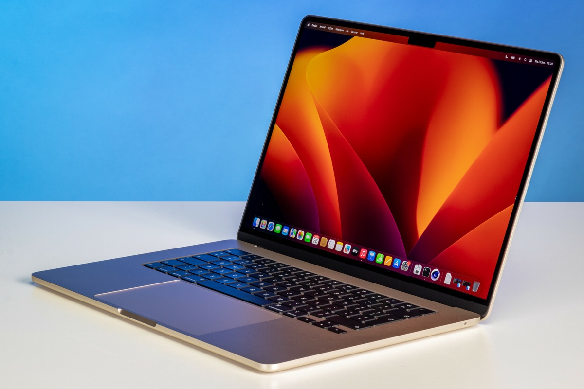 Apple MacBook Air 15