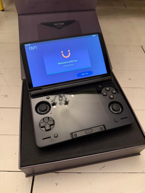 AYN Thor Pro 12GB RAM + 256GB aangeboden - Vraag & Aanbod - Tweakers