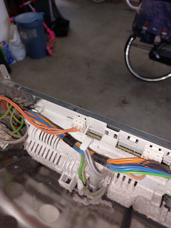 Afbeeldingslocatie: https://tweakers.net/i/ZWfEO_6mOueGw4qvD5rmbuz_DrQ=/x800/filters:strip_icc():strip_exif()/f/image/CrBduoLnRVLkeT4eBPAZ8RGm.jpg?f=fotoalbum_large