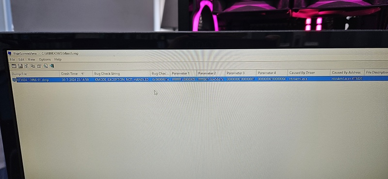Afbeeldingslocatie: https://tweakers.net/i/ZXrc5mCrcomfFGVzjDNE6meqNb0=/800x/filters:strip_icc():strip_exif()/f/image/YCp2wLkhv08BZ9oC4CE4V4q2.jpg?f=fotoalbum_large