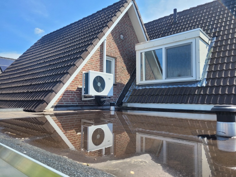 Afbeeldingslocatie: https://tweakers.net/i/ZXuCYrhCM6r71vf_StJljkLcPlY=/800x/filters:strip_icc():strip_exif()/f/image/WXuKXB8Lcn36pNgFm8ZQcn3R.jpg?f=fotoalbum_large