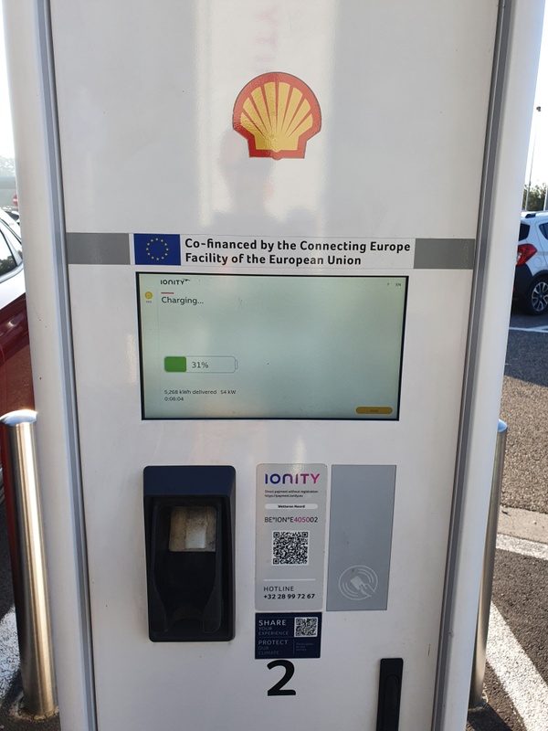 Afbeeldingslocatie: https://tweakers.net/i/ZYPvxzgKPWLrlwvgRXqlziAKa1c=/x800/filters:strip_icc():strip_exif()/f/image/h1K54I8J23au0CPxHb4PbbqT.jpg?f=fotoalbum_large