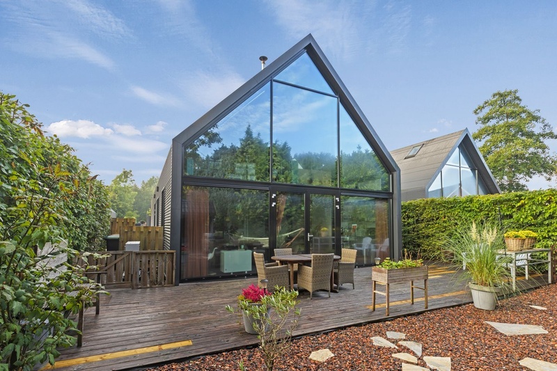 Afbeeldingslocatie: https://tweakers.net/i/ZYYu1cRX7Sf2byLz2-notNzKvs8=/800x/filters:strip_icc():strip_exif()/f/image/7BzUekirdvFDyHUhnbOZJFKY.jpg?f=fotoalbum_large