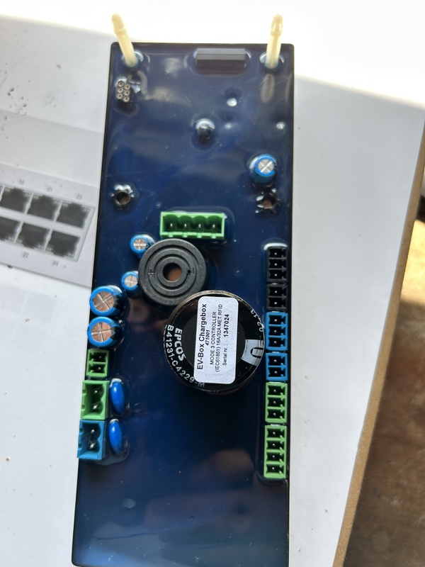 Afbeeldingslocatie: https://tweakers.net/i/ZYno555lzlWstycD8wNKh8vA-Ek=/x800/filters:strip_icc():strip_exif()/f/image/lqcePT5O87qdmioNSSplGqMB.jpg?f=fotoalbum_large